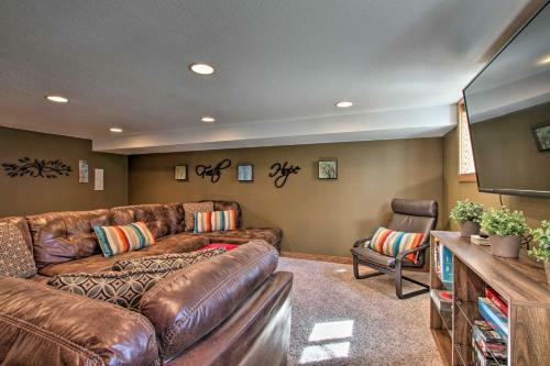 Cozy Pepin Home - 2 Blocks To Beach And Marina!