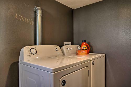 Cozy Pepin Home - 2 Blocks To Beach And Marina!