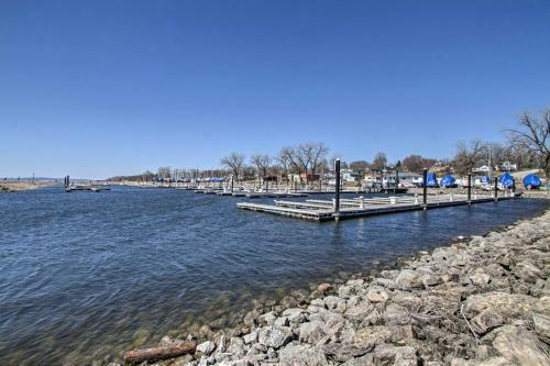 Cozy Pepin Home - 2 Blocks To Beach And Marina!