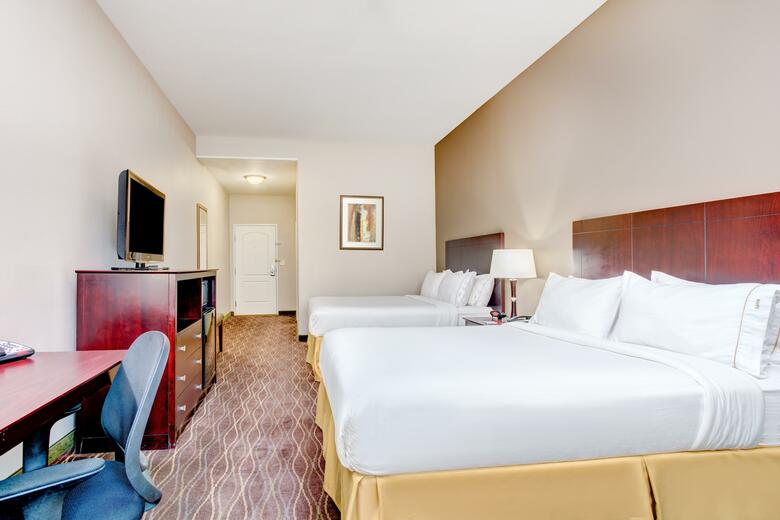 Holiday Inn Express Hotel & Suites Galliano