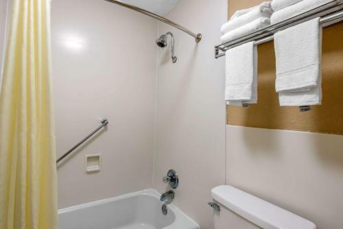 Hotel Quality Inn & Suites And Conference Center