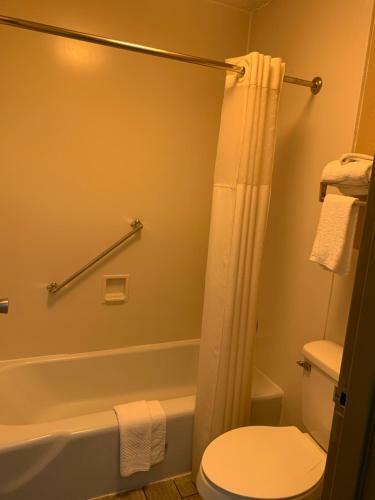 Hotel Quality Inn & Suites And Conference Center