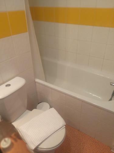 Apartamento Studio Privatif Dans H�tel R�sidence Nimes Gare