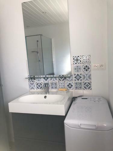 Maison Bord de Mer Au Vieil 3 �toiles