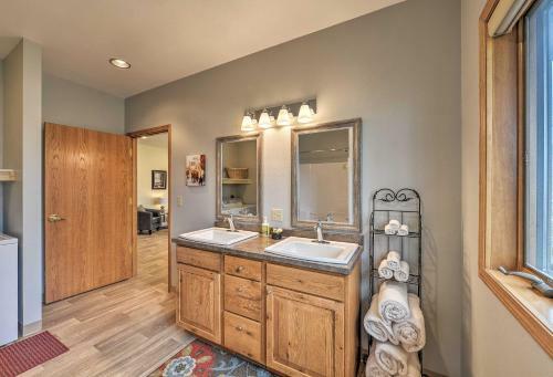 Spacious Home 10 Minutes To Ten Sleep Canyon!