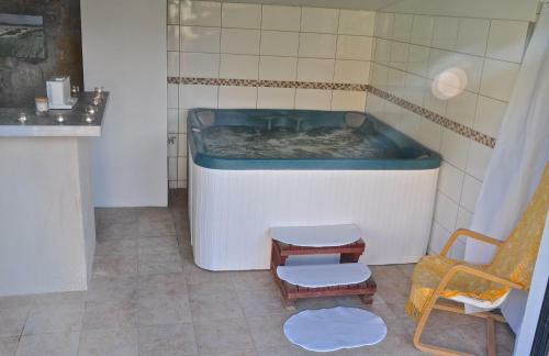 Bed & Breakfast Le Clos Du Cher En Beaujolais