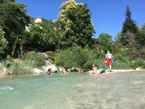 Apartamento Nyons Centre Appart#1: Charme, Jardin, Plage