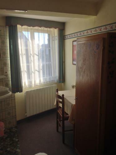 Hotel H�tel Restaurant Zum Schnogaloch