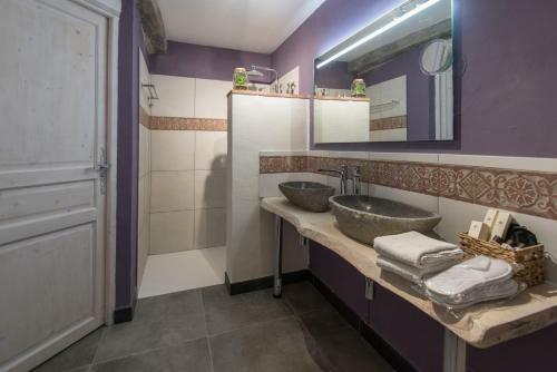 Hostal Le Mas Des Colombes