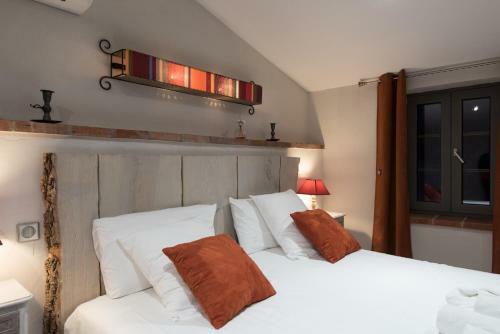 Hostal Le Mas Des Colombes