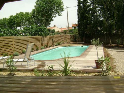 Pleasant Apartment In Olonzac Near Lakebeach