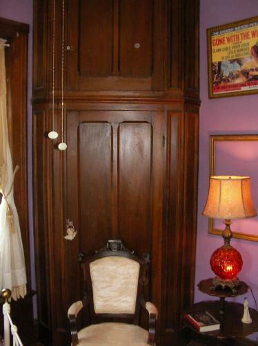 Posada Riverview Mansion Hotel
