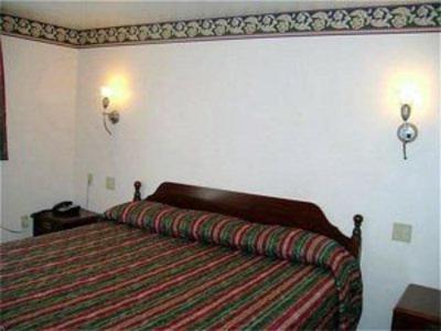 Motel Passport Inn & Suites Chaplin