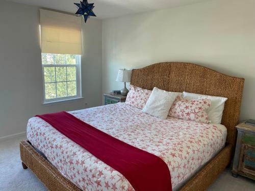 Pristine Holiday Vacation Home For 10