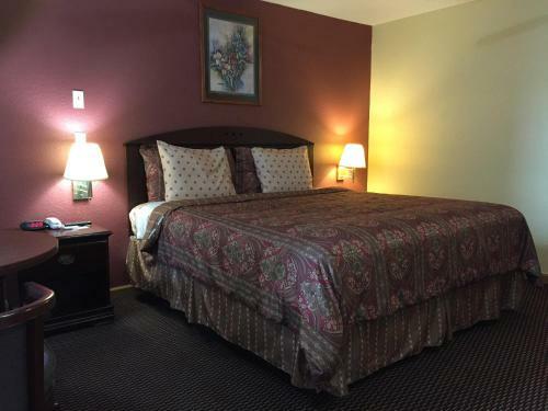 Motel First Western Inn - Fairmont City