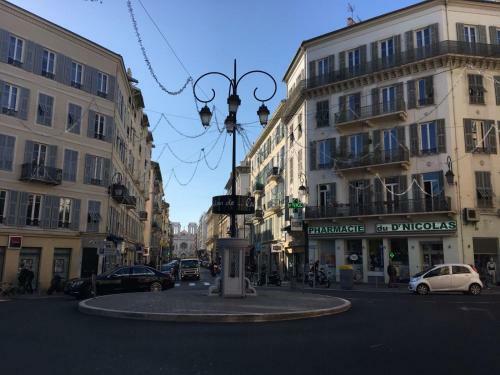 Apartamento Nice Appartement Cosy + Patio Priv�
