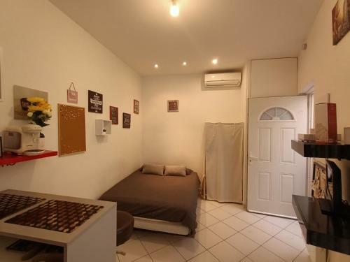Apartamento Nice Appartement Cosy + Patio Priv�