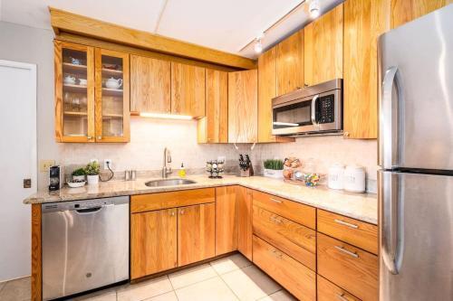 Apartamento Penthouse 1 Bd King Suite With Ocean Views!