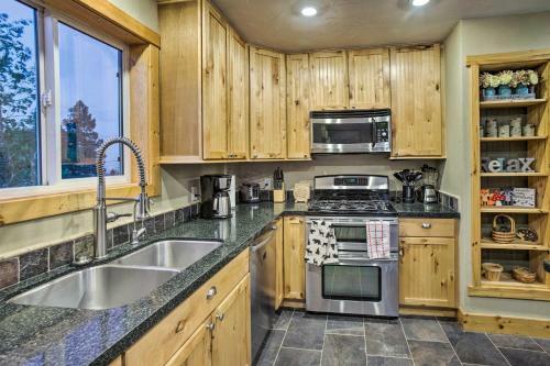 Cozy Morrison Retreat With Mtn View And Game Room