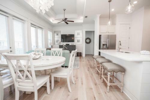 Prominence On 30a Pet Friendly Vacation Rentals By Panhandle Getaways