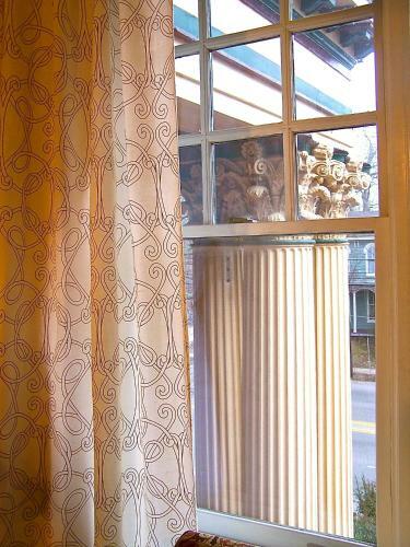 Lyndon House Bed & Breakfast