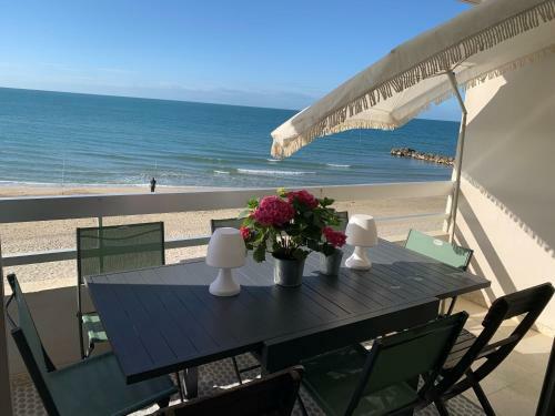 Apartamento Exceptionnel P5 Vue Mer - Acc�s Direct Plage - Le Sakoya