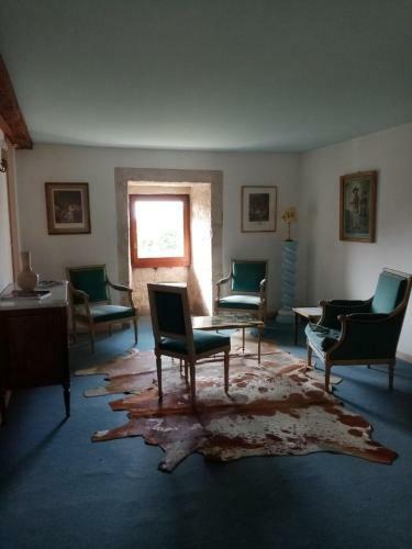 Hostal La Maison Royale