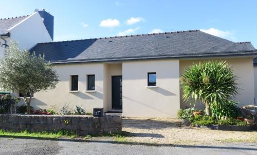 Villa Maison de Plain-pied Avec Wifi � 600m Du Centre de Perros-guirec Ref 949
