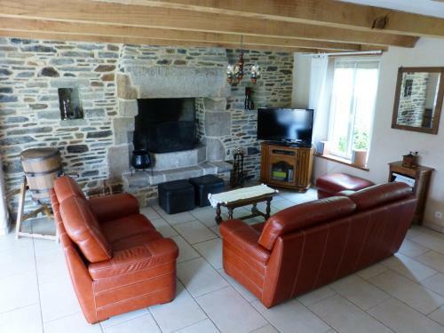 G�te 4 Km Mer, 1 Km Centre Ville, Pour 8 Pers