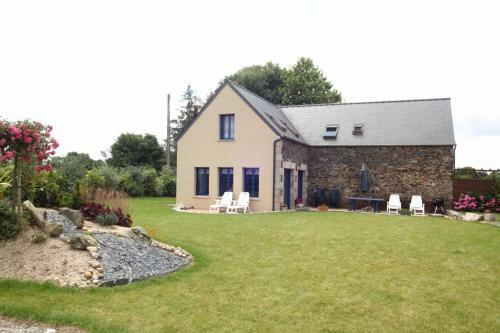 G�te 4 Km Mer, 1 Km Centre Ville, Pour 8 Pers