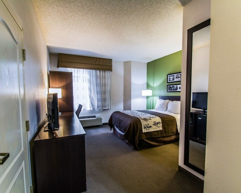Hotel Sleep Inn At Pga Village