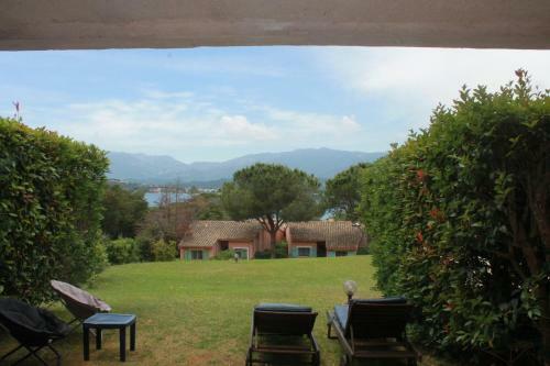 Apartamento T3 Rez de Jardin � Porto Vecchio