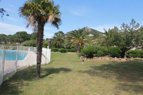 Apartamento T3 Rez de Jardin � Porto Vecchio