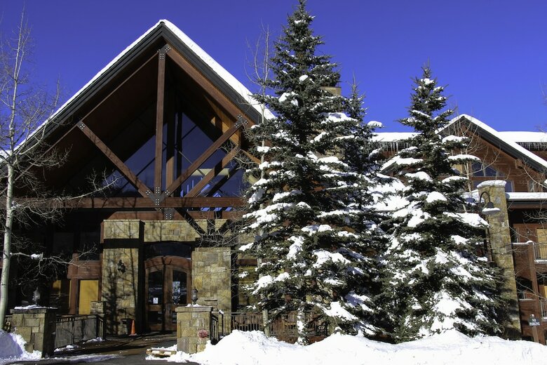 Bear Creek Lodge