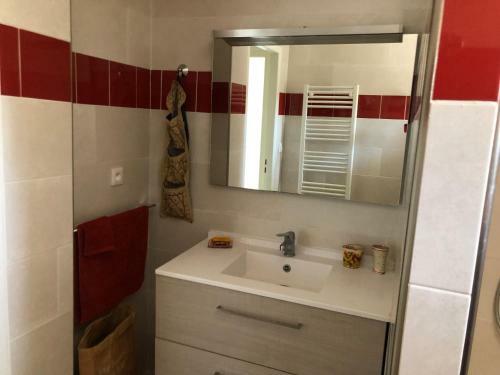 Grand Appartement En Duplex Avec Jardin