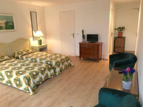 Les Brizards, L'auberge - Morvan (22 Personnes)