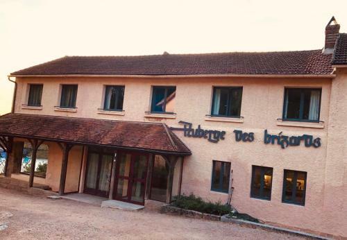 Les Brizards, L'auberge - Morvan (22 Personnes)