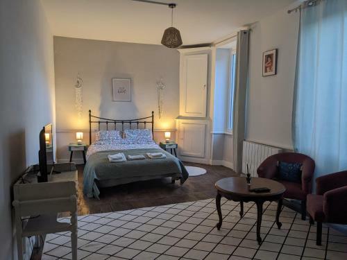 Chez Elles Apartment & Chambre D'h�te
