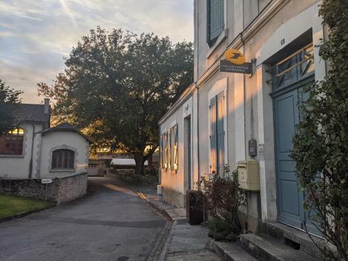 Chez Elles Apartment & Chambre D'h�te