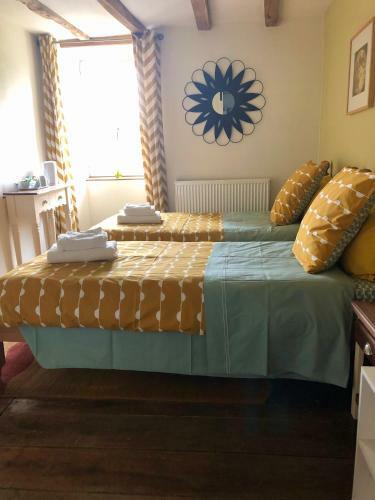 Bed & Breakfast Lakeside House