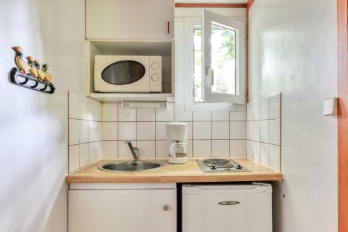 Camping Maeva Escapades Le Domaine Du C�dre****