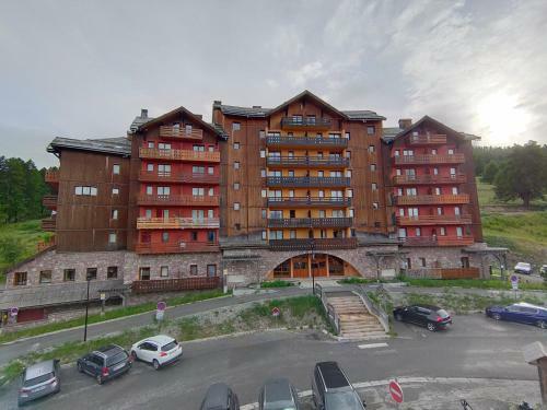 Apartamento Risoul Appartement R�nov� Piscine Balcons de Sirius