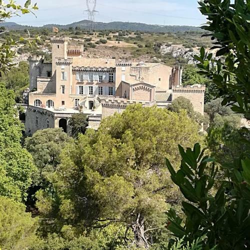 G�te de La Sabli�re Vignoble Aixois Et Piscine