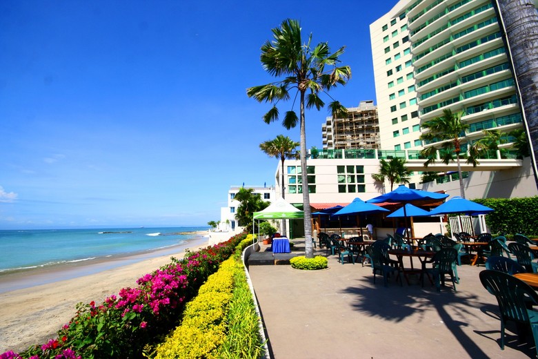Hotel Barcel� Salinas