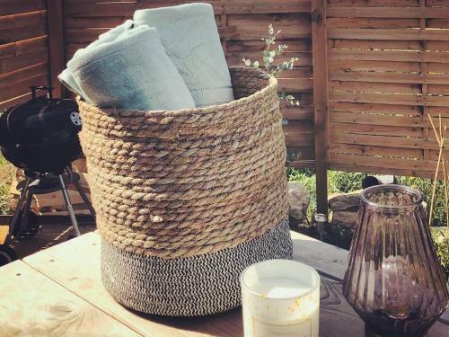 Hostal G�te Aurinko : Caravane Avec Bain Nordique