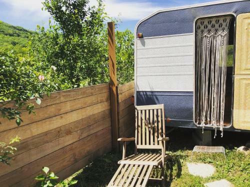 Hostal G�te Aurinko : Caravane Avec Bain Nordique
