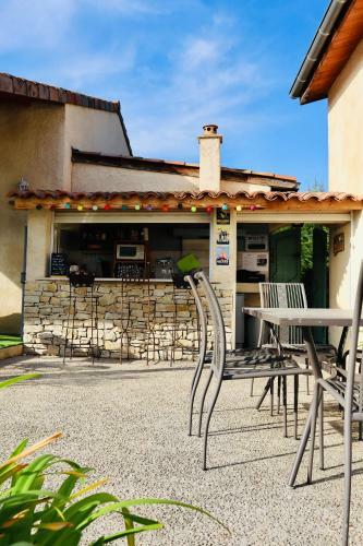 Bed & Breakfast Chambre Double Avec Piscine Et Ext�rieur