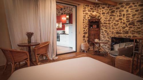 Hostal La Chomotte