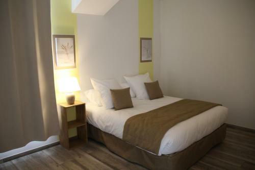 Hostal La Cense Pierrot Des Princes