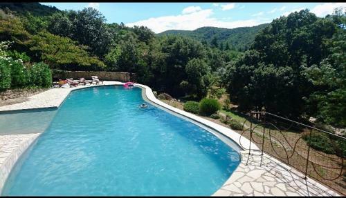 Lodge G�te Pommier Au Ch�teau Des Pauses
